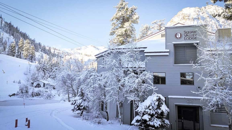 Palisades Tahoe Lodge