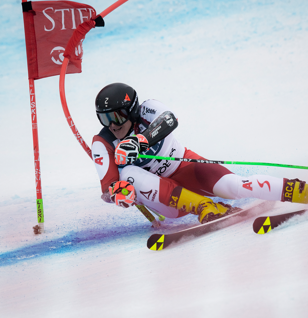 Close up of a ski racers legs